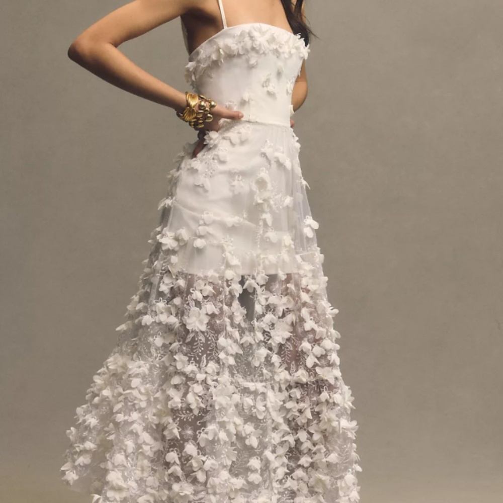 Helsi Audrey dress square neck floral Applique